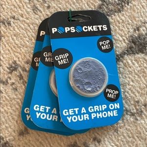 planet pop socket 🌚